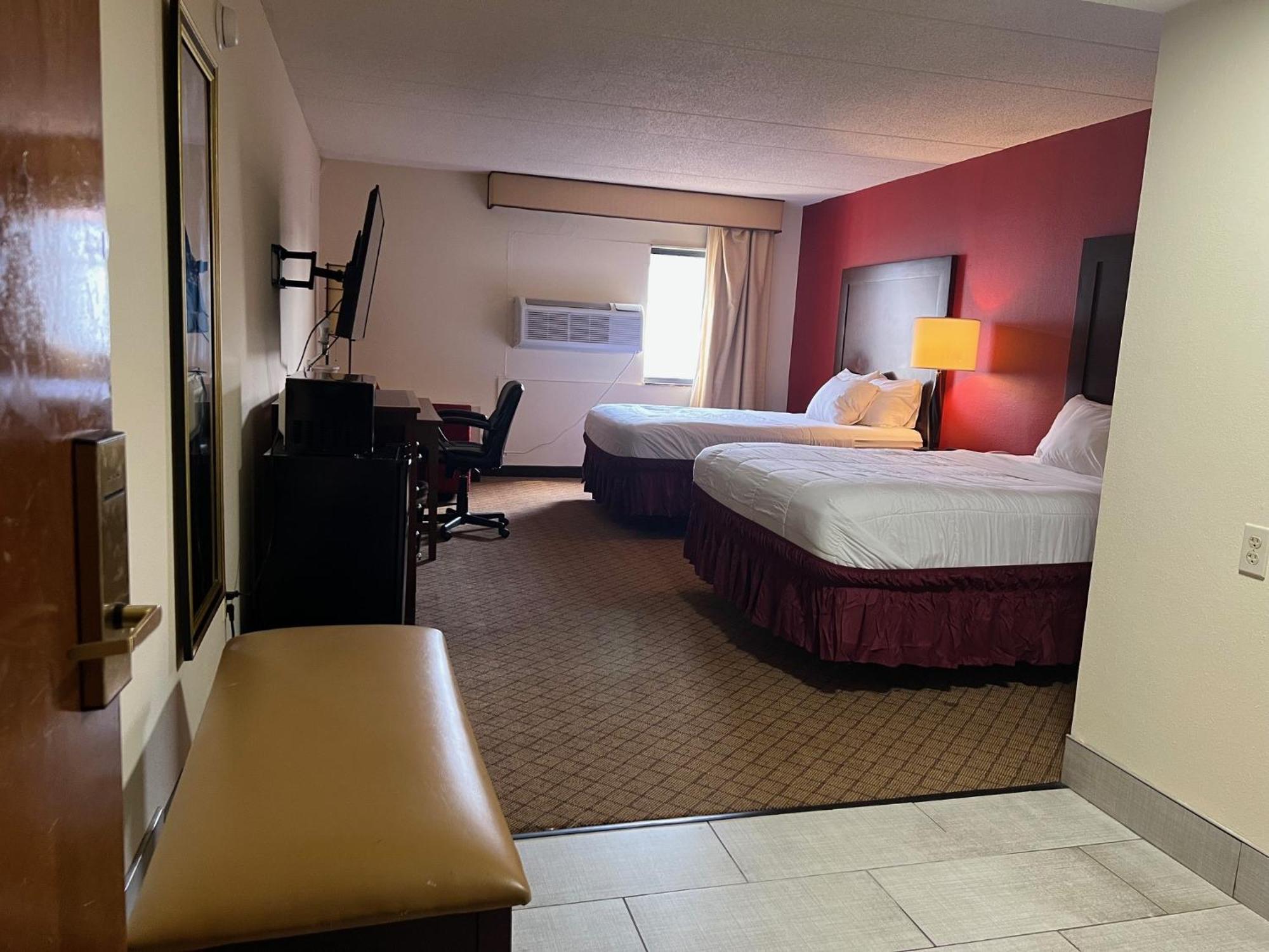 Clarion Hotel Lansing Extérieur photo